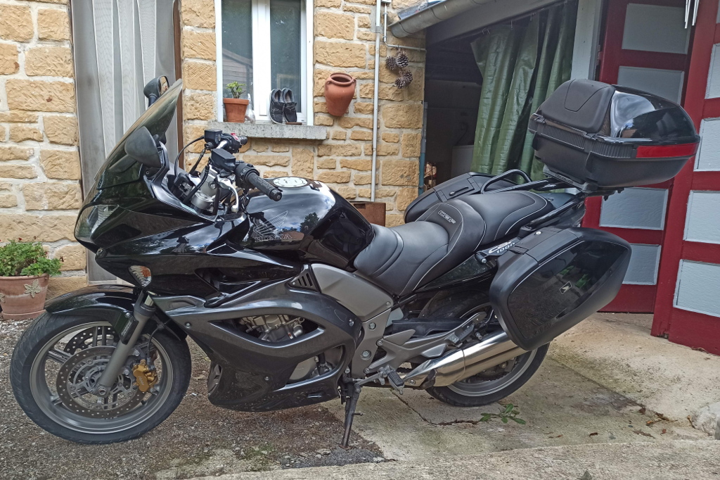 cbf1000te2.jpg